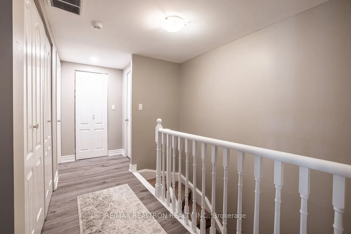 9 Greenbriar Road #306