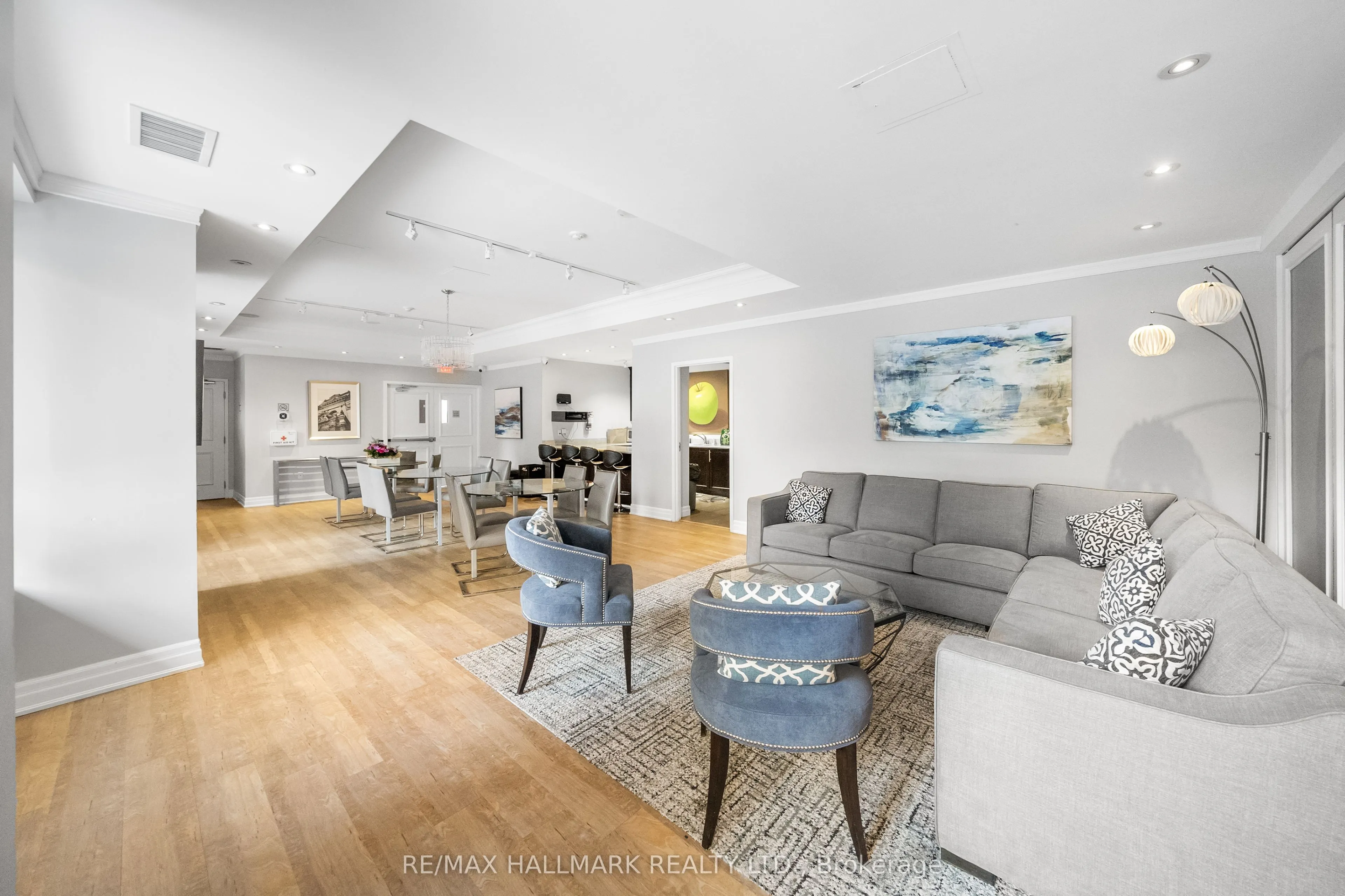 900 Mount Pleasant Road #426