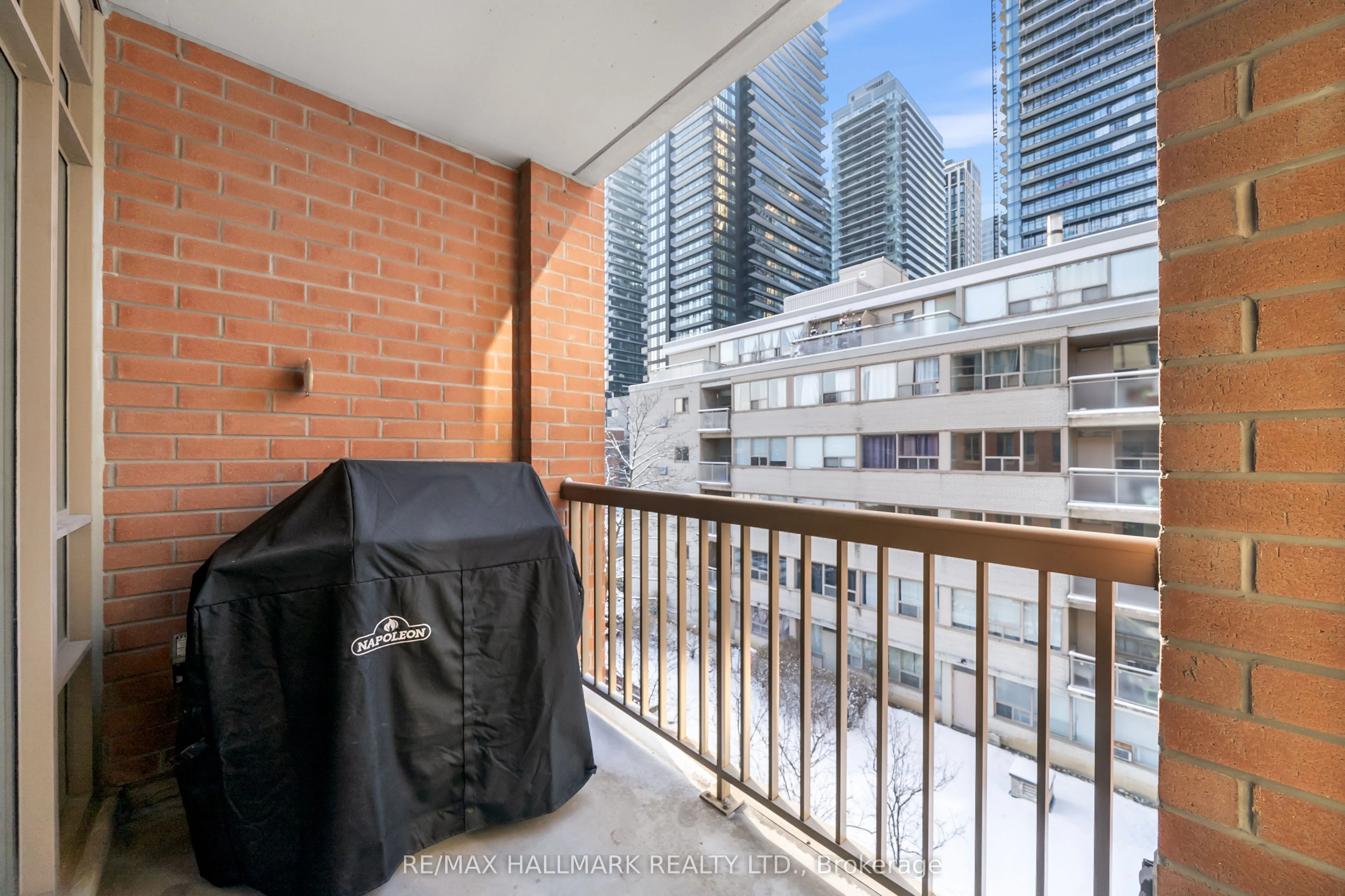 900 Mount Pleasant Road #426