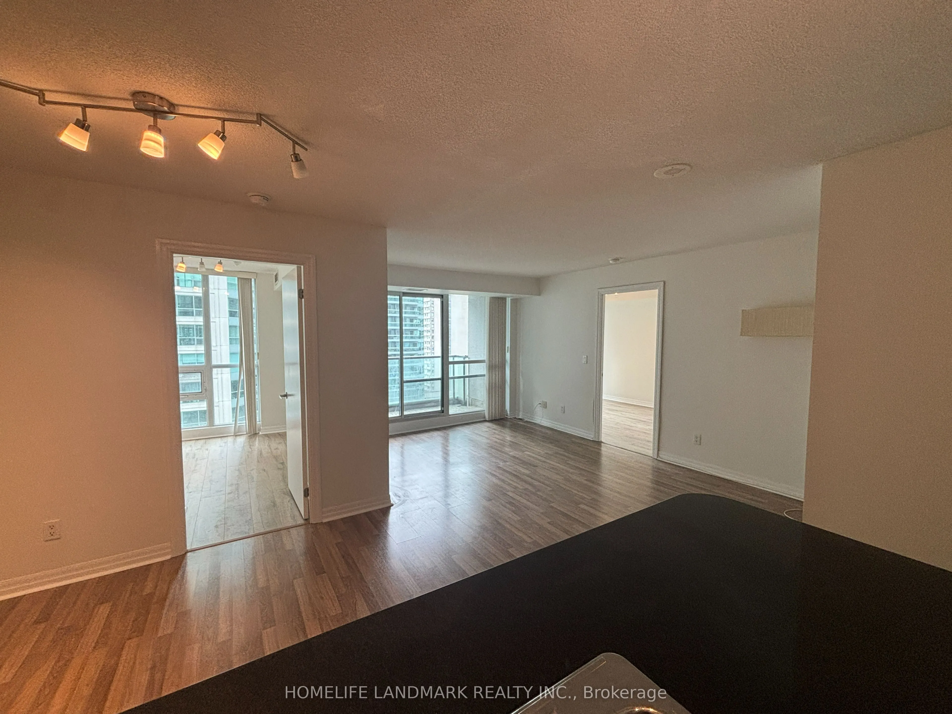 12 Yonge Street, #1606