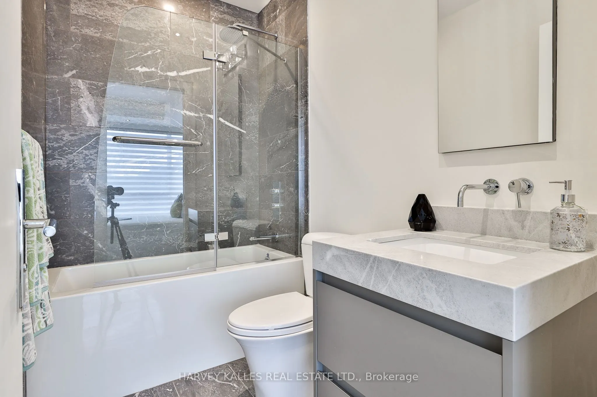 49 Foxbar Road #1