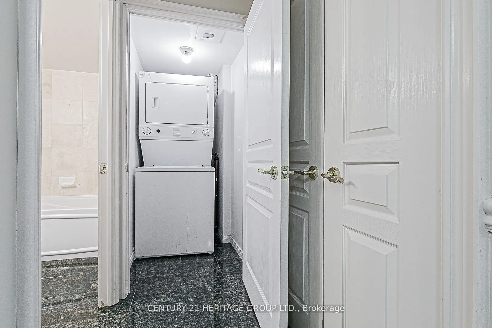 55 Harrison Garden Boulevard S, #407