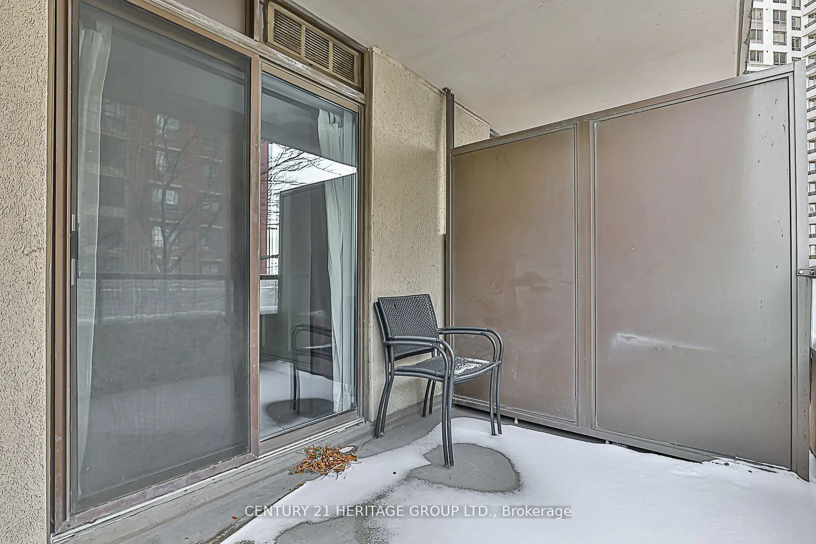 55 Harrison Garden Boulevard S, #407