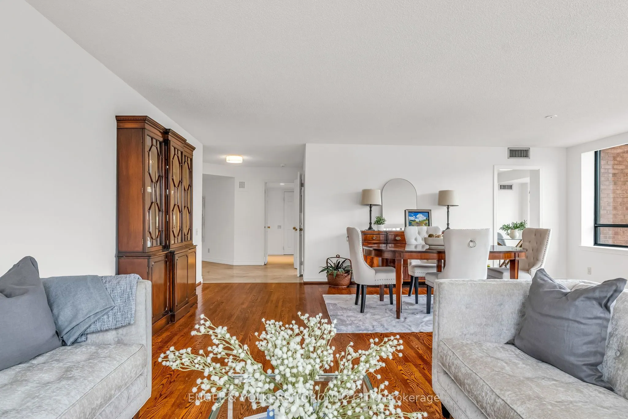 2900 Yonge Street, #507
