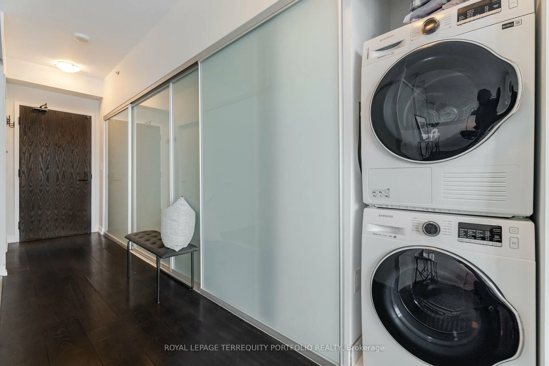 426 University Avenue, #3709