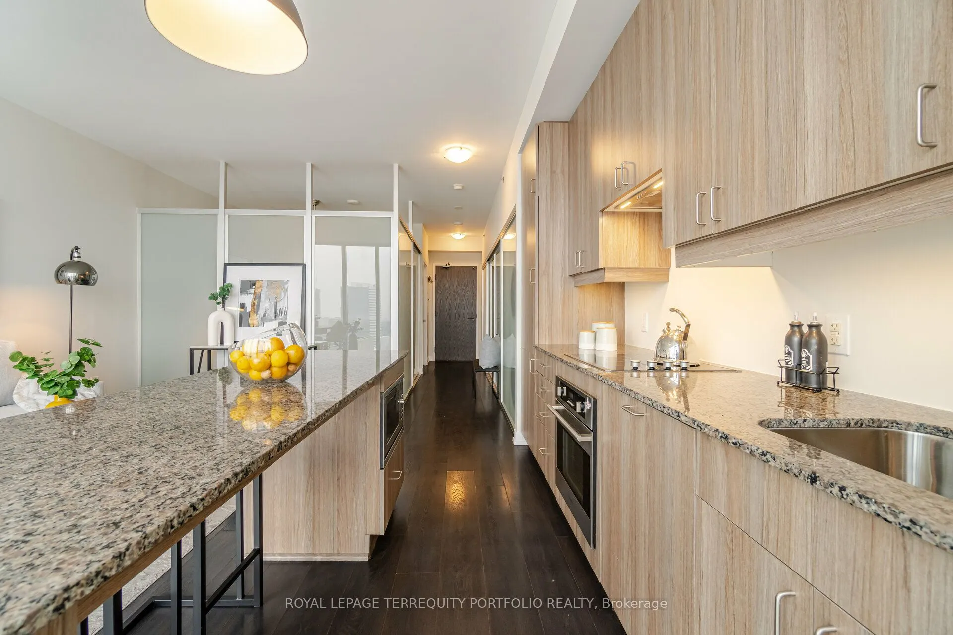 426 University Avenue, #3709