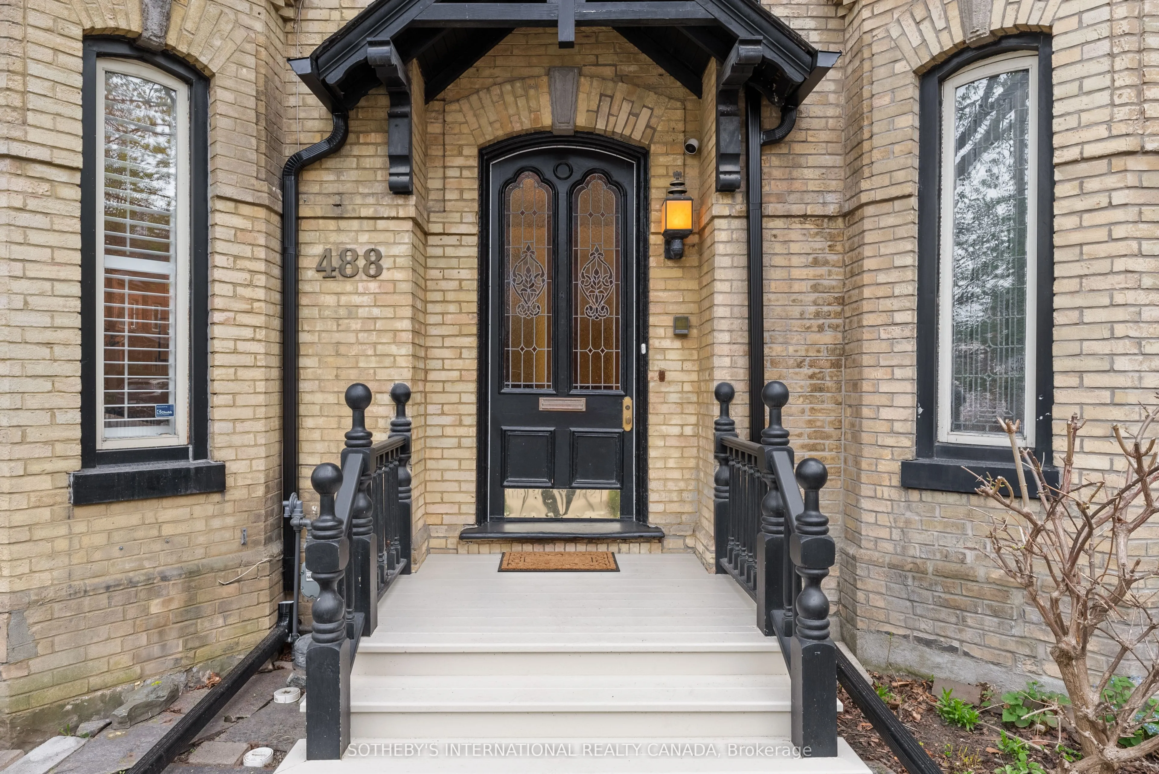 488 Ontario Street