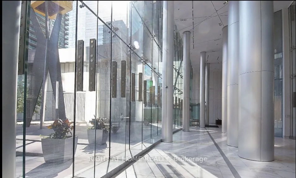 14 York Street #708