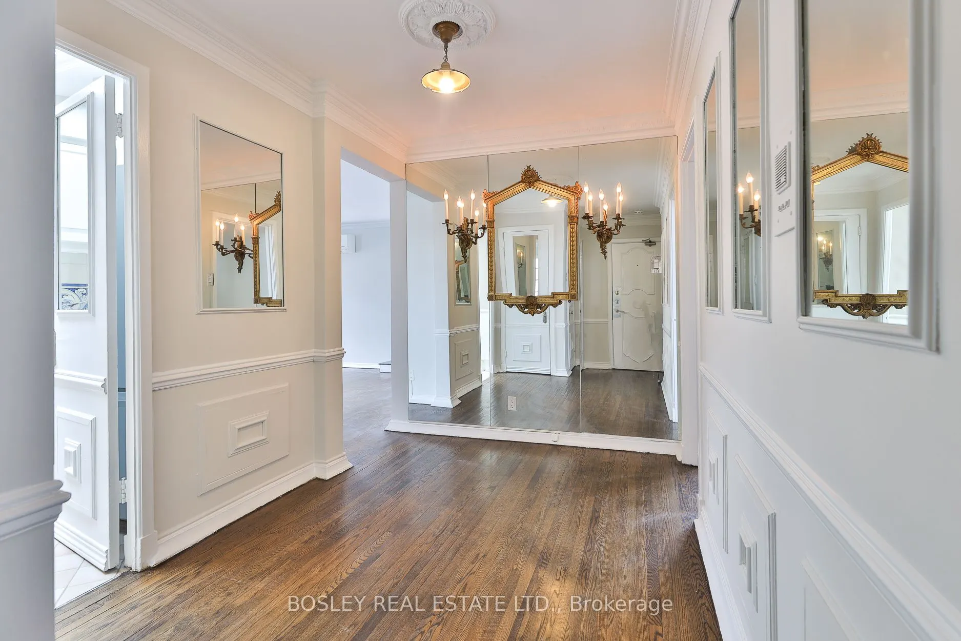 707 Eglinton Avenue W, #604