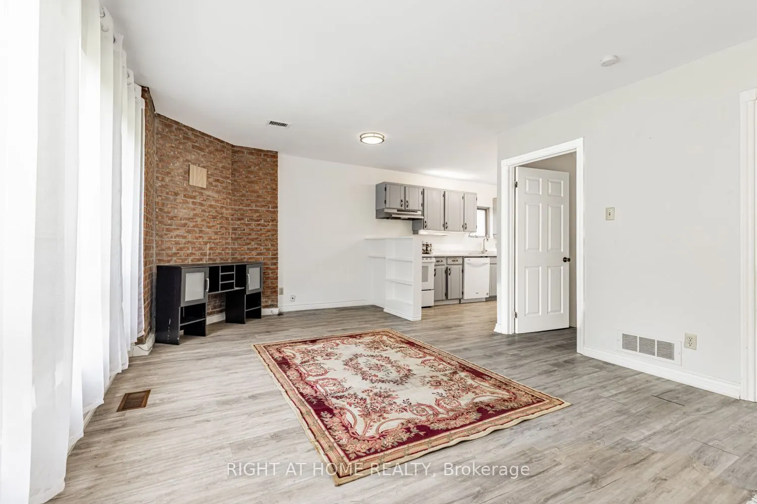 144 Wedgewood Drive