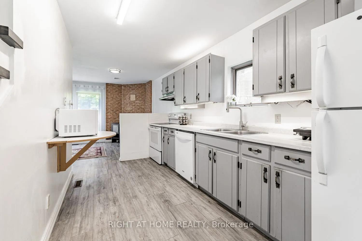 144 Wedgewood Drive