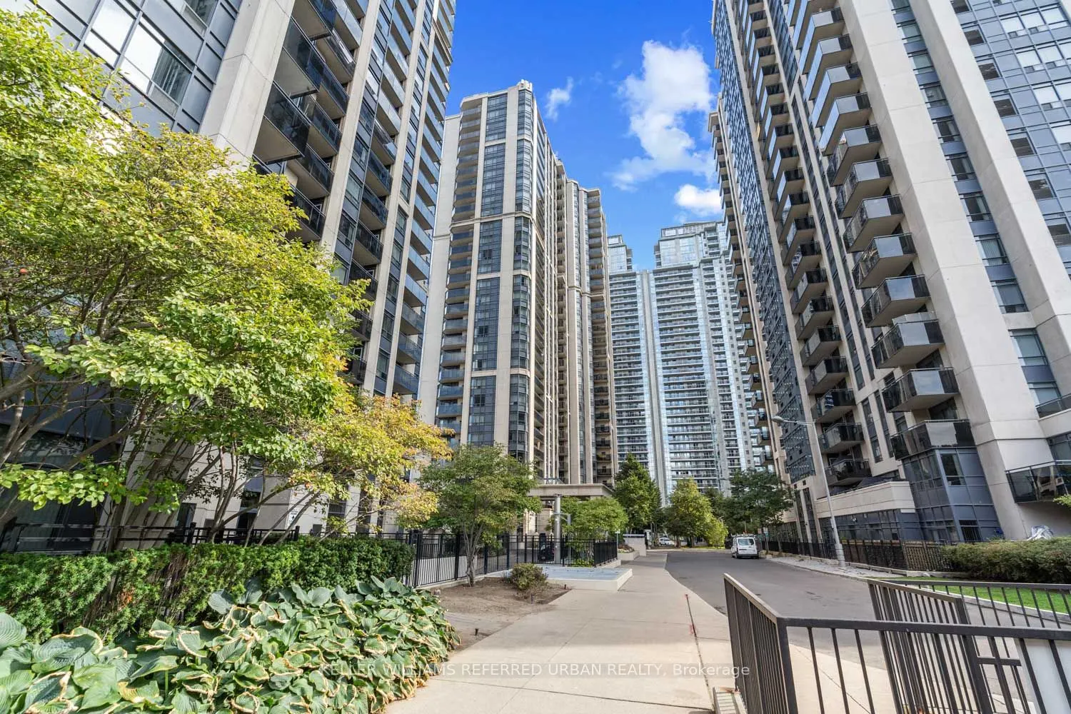 155 Beecroft Road, #1002