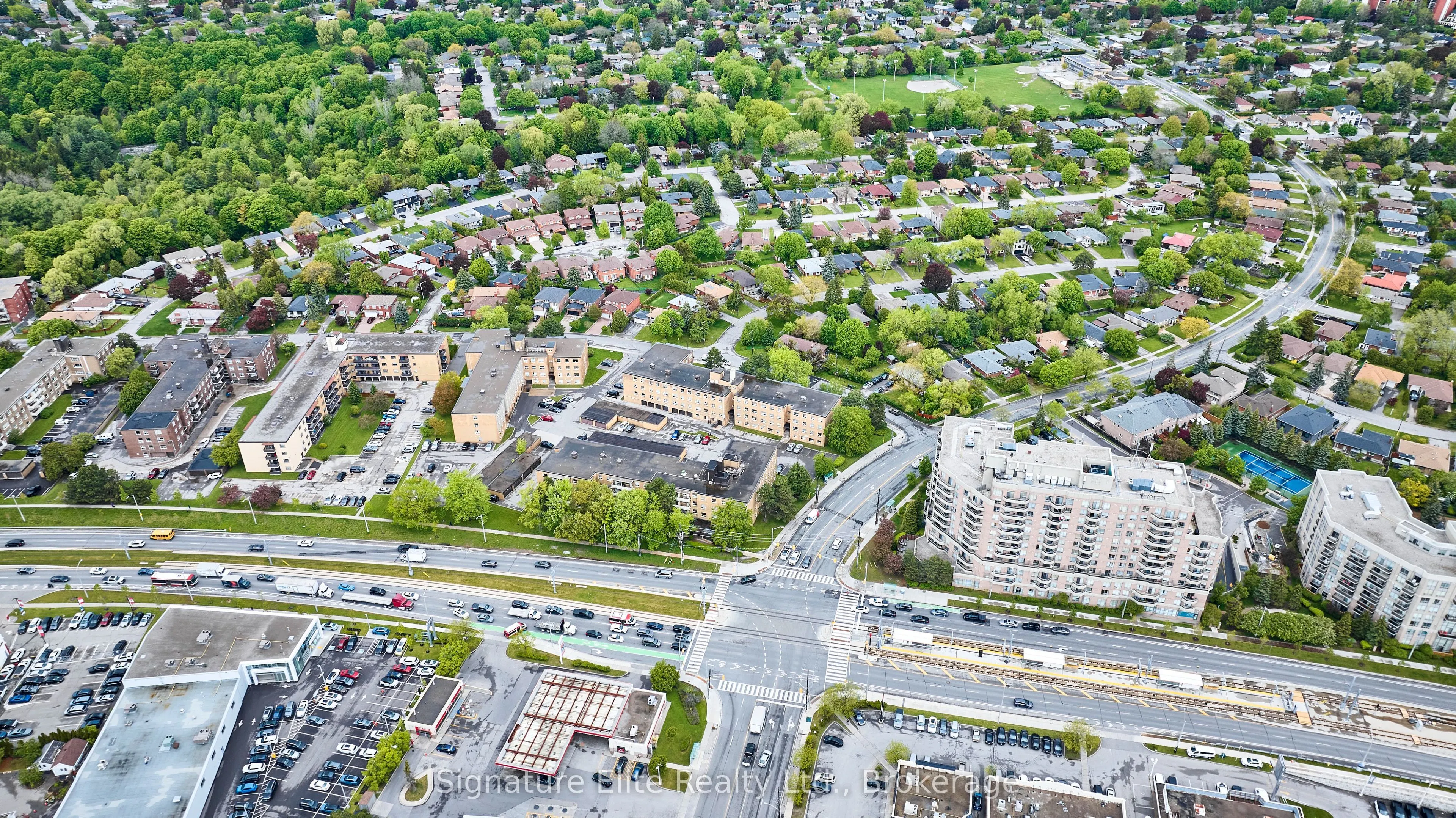 1700 Eglinton Avenue E, #1106