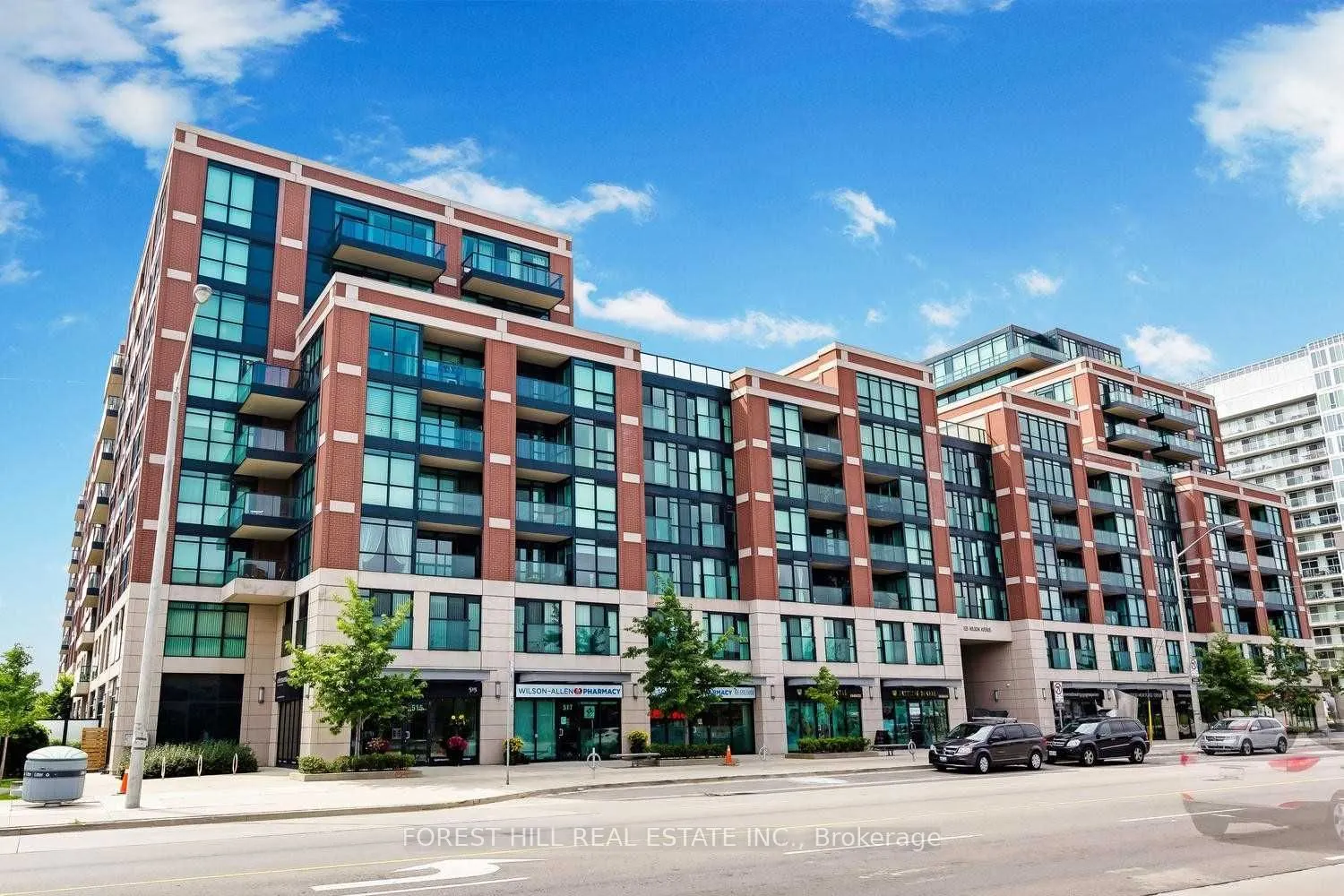 525 Wilson Avenue, #606