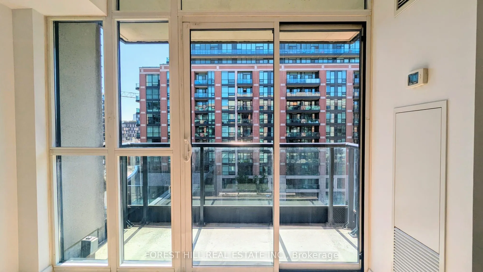 525 Wilson Avenue, #606