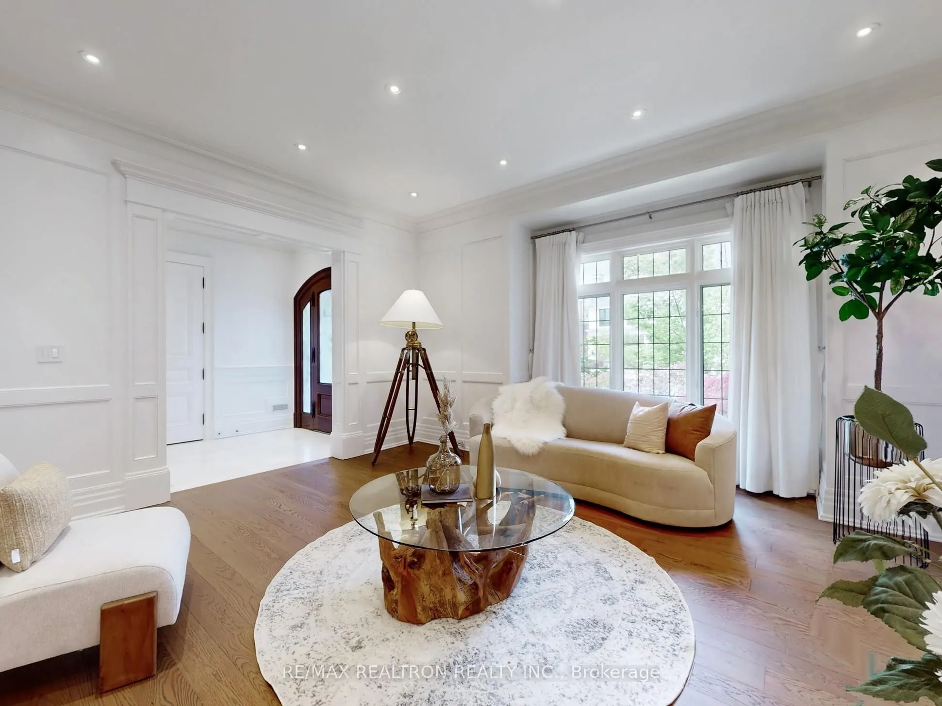 33 Owen Boulevard