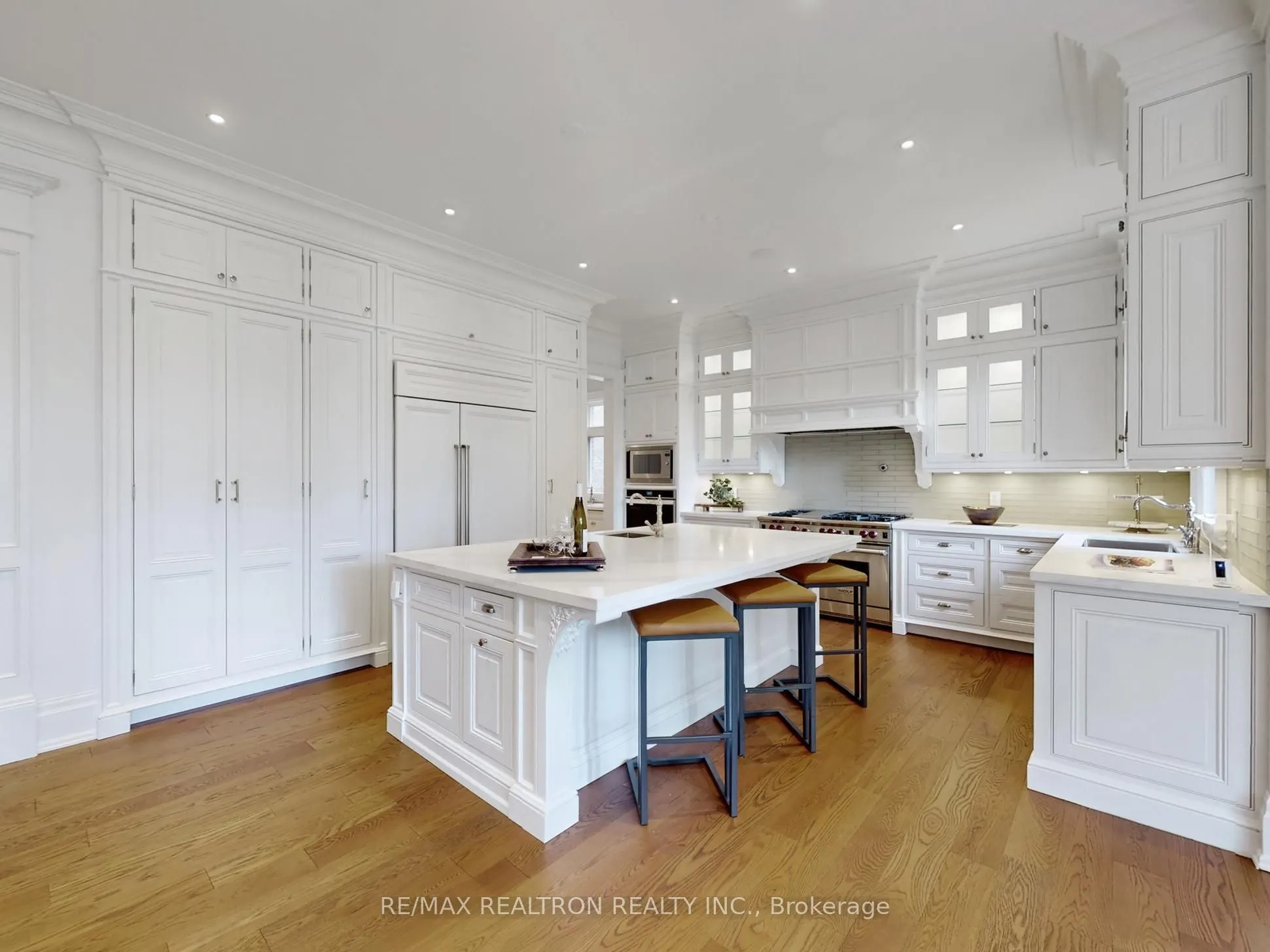 33 Owen Boulevard