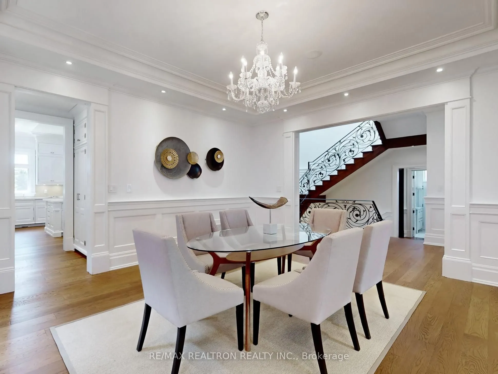 33 Owen Boulevard