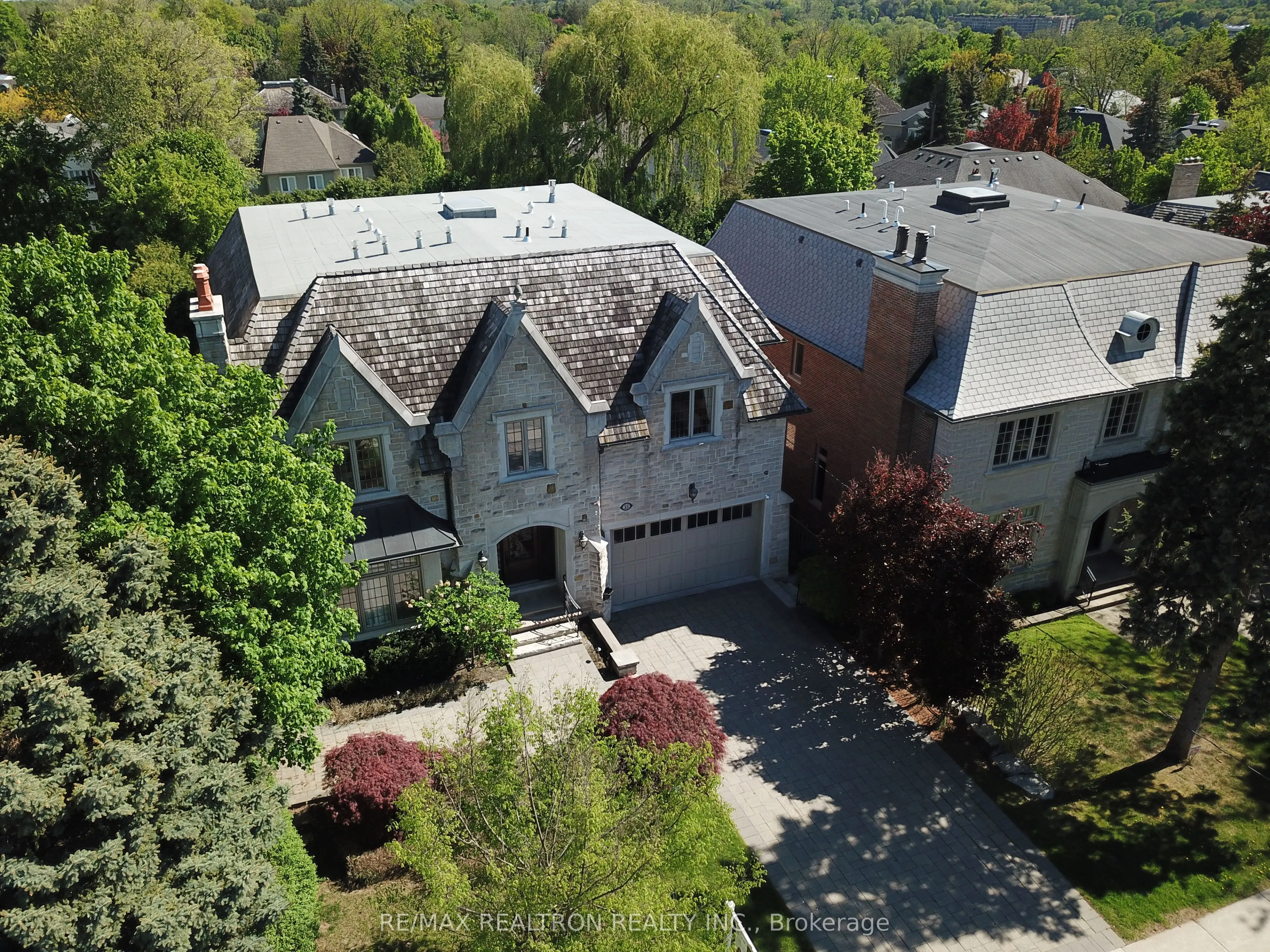 33 Owen Boulevard