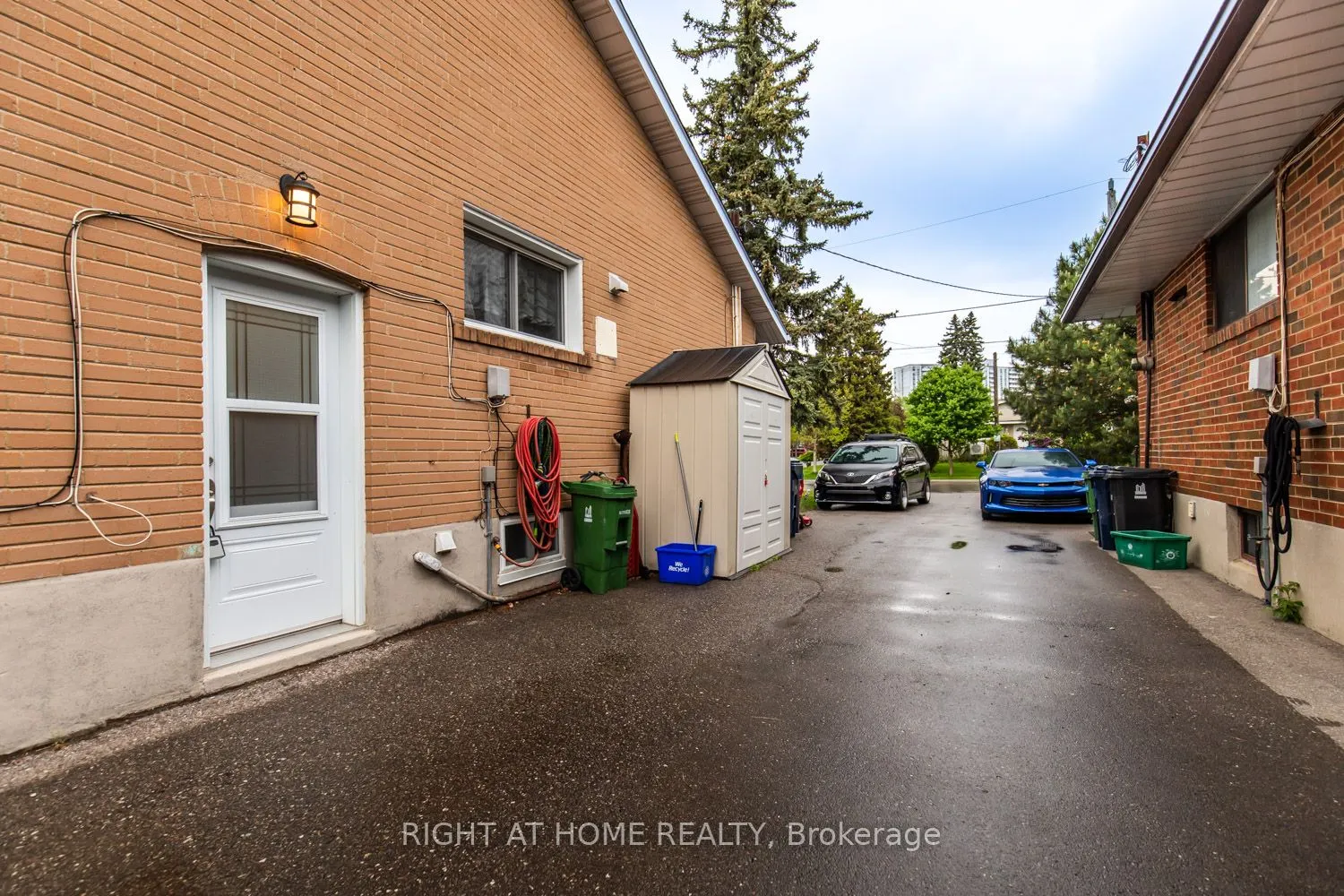 12 Murellen Crescent