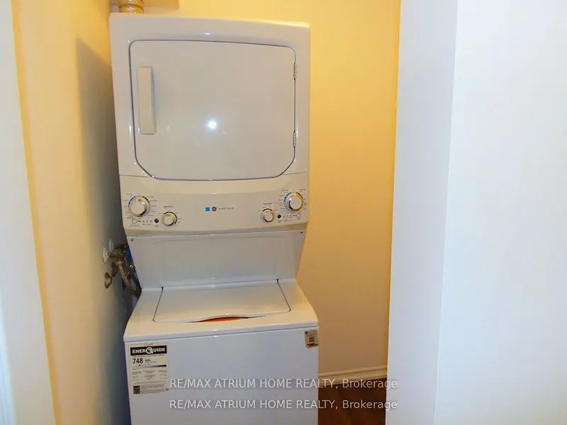 7 Concorde Place, #2901