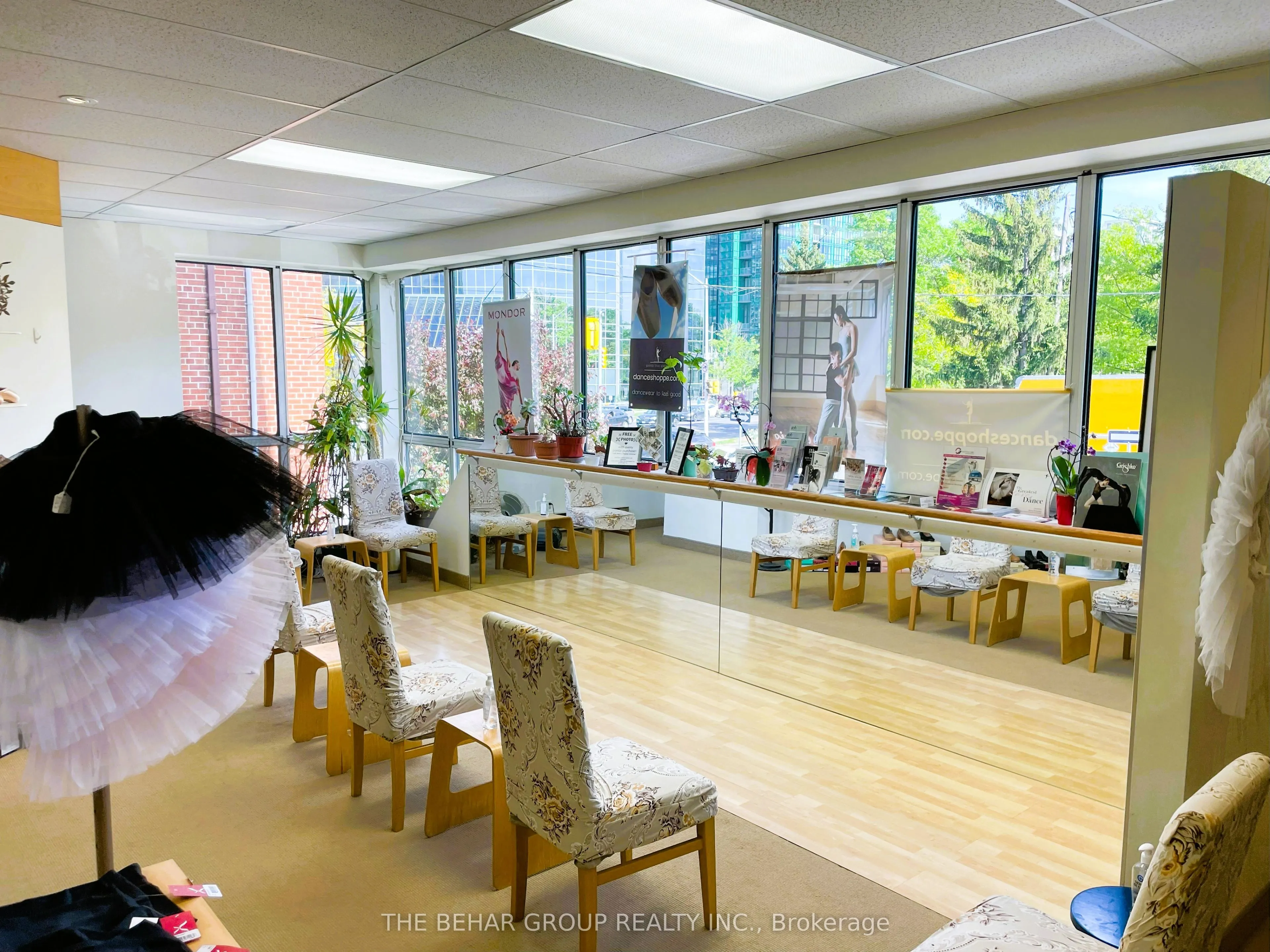 50 Sheppard Avenue W, #200