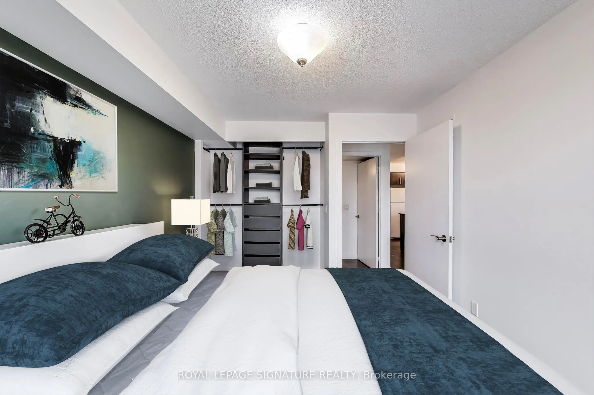 120 Dallimore Circle, #621