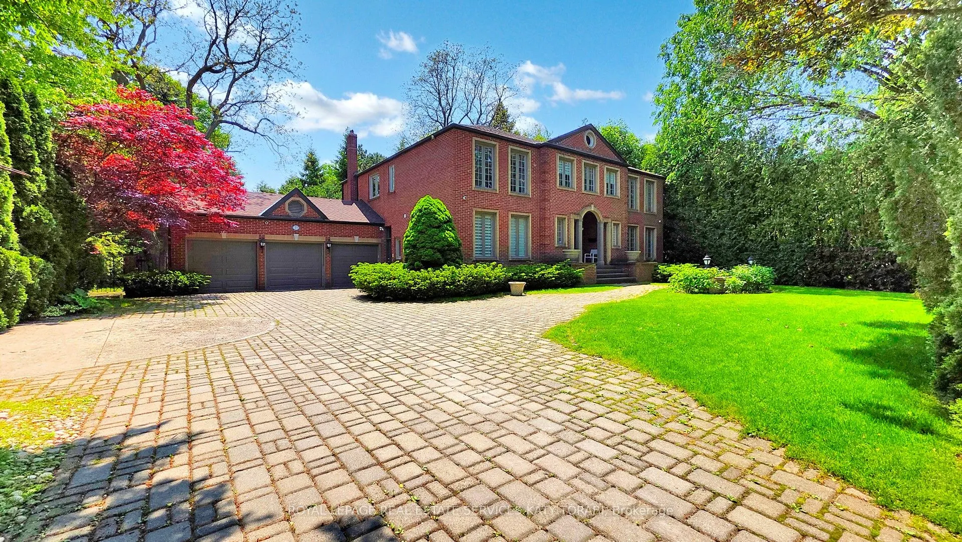 21 Forest Heights Boulevard