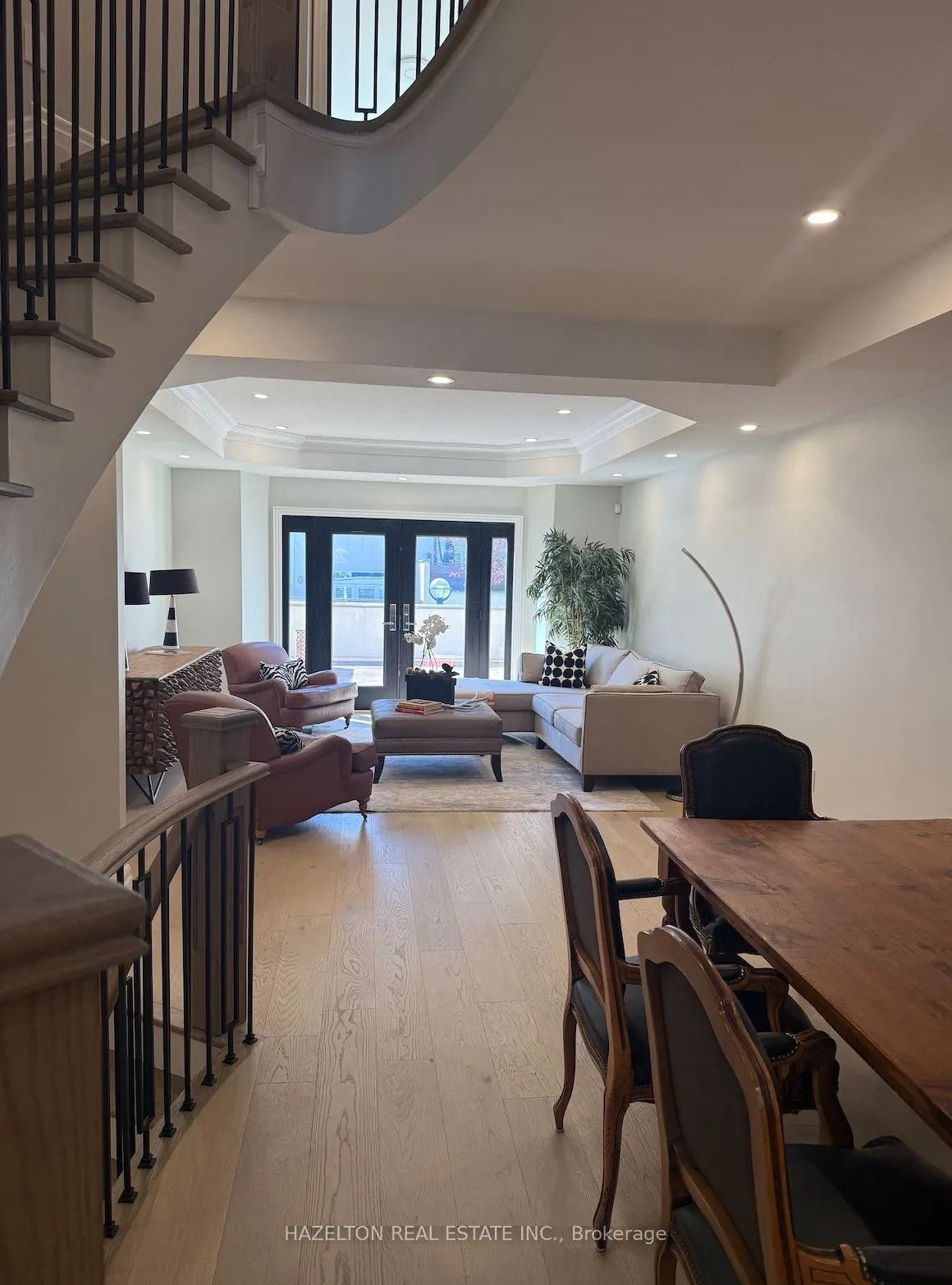 258 Spadina Road