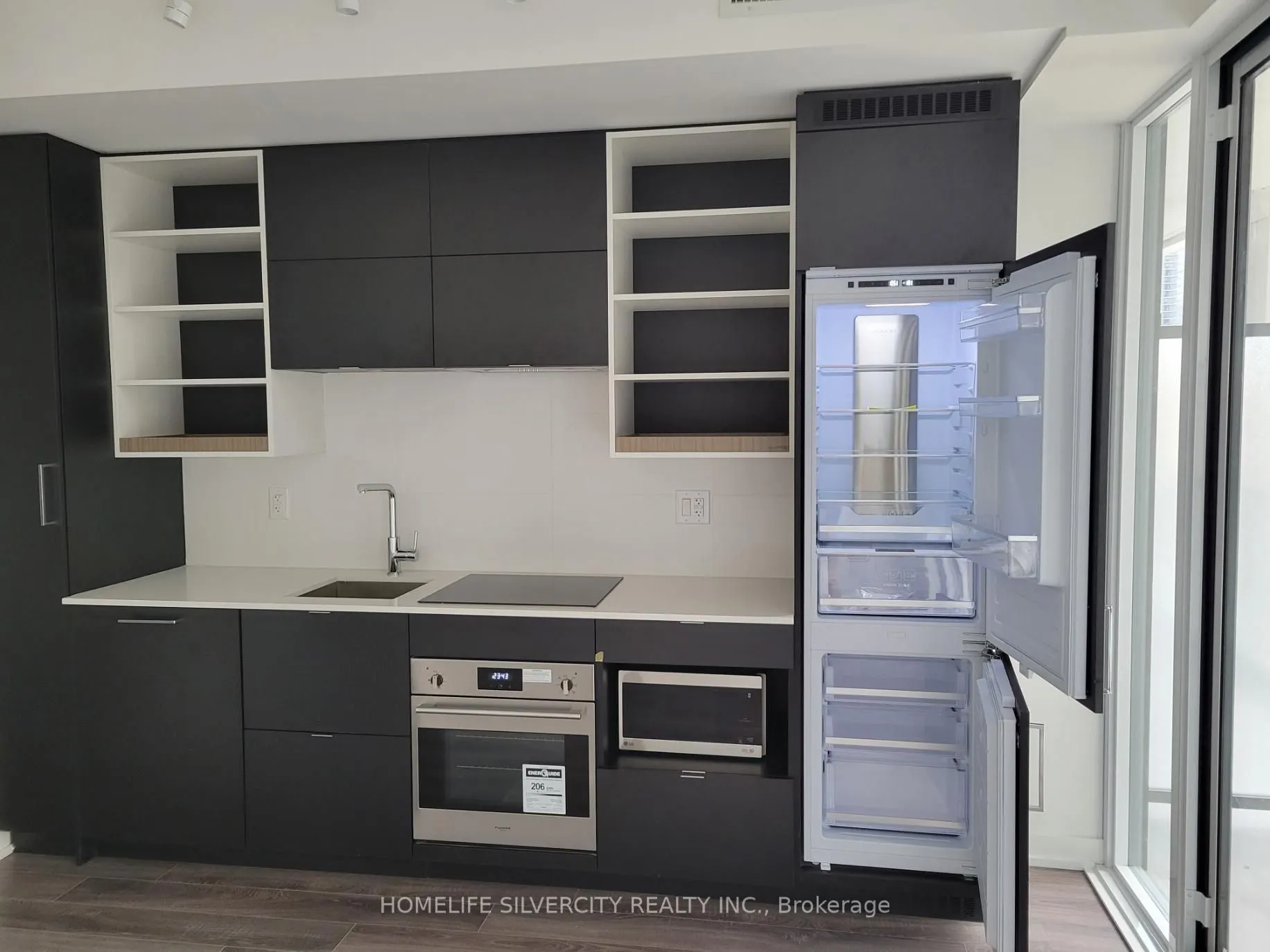 20 Edward Street, #1318