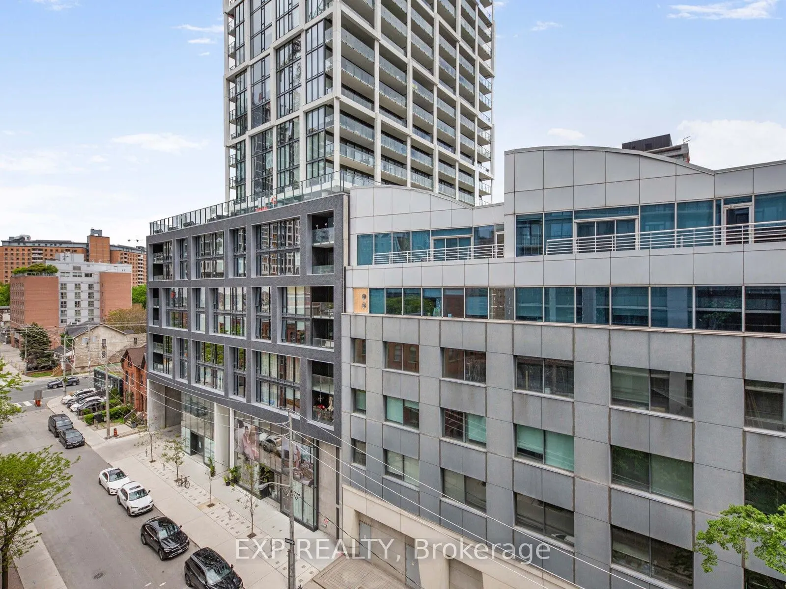 460 Adelaide Street E, #833
