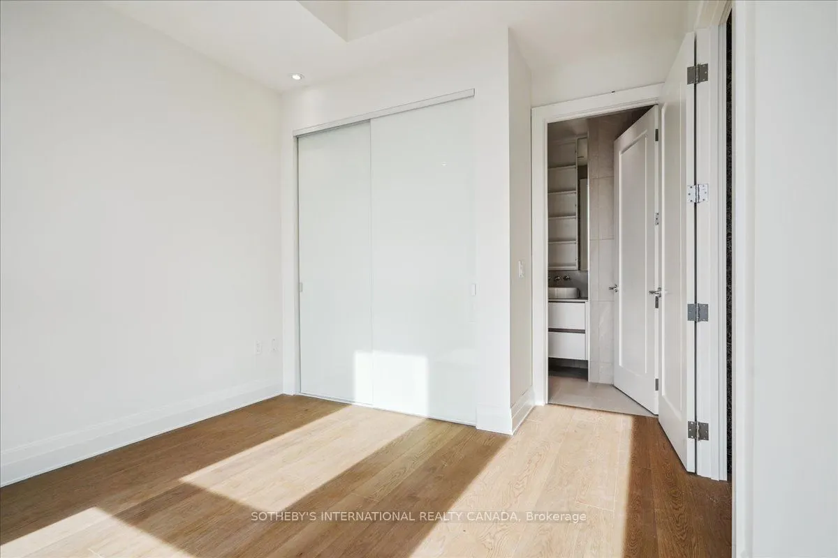 2 Forest Hill Road S, #507