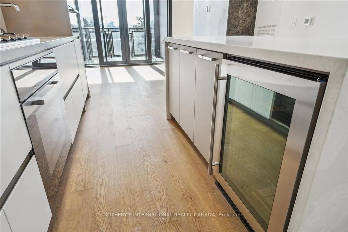 2 Forest Hill Road S, #507