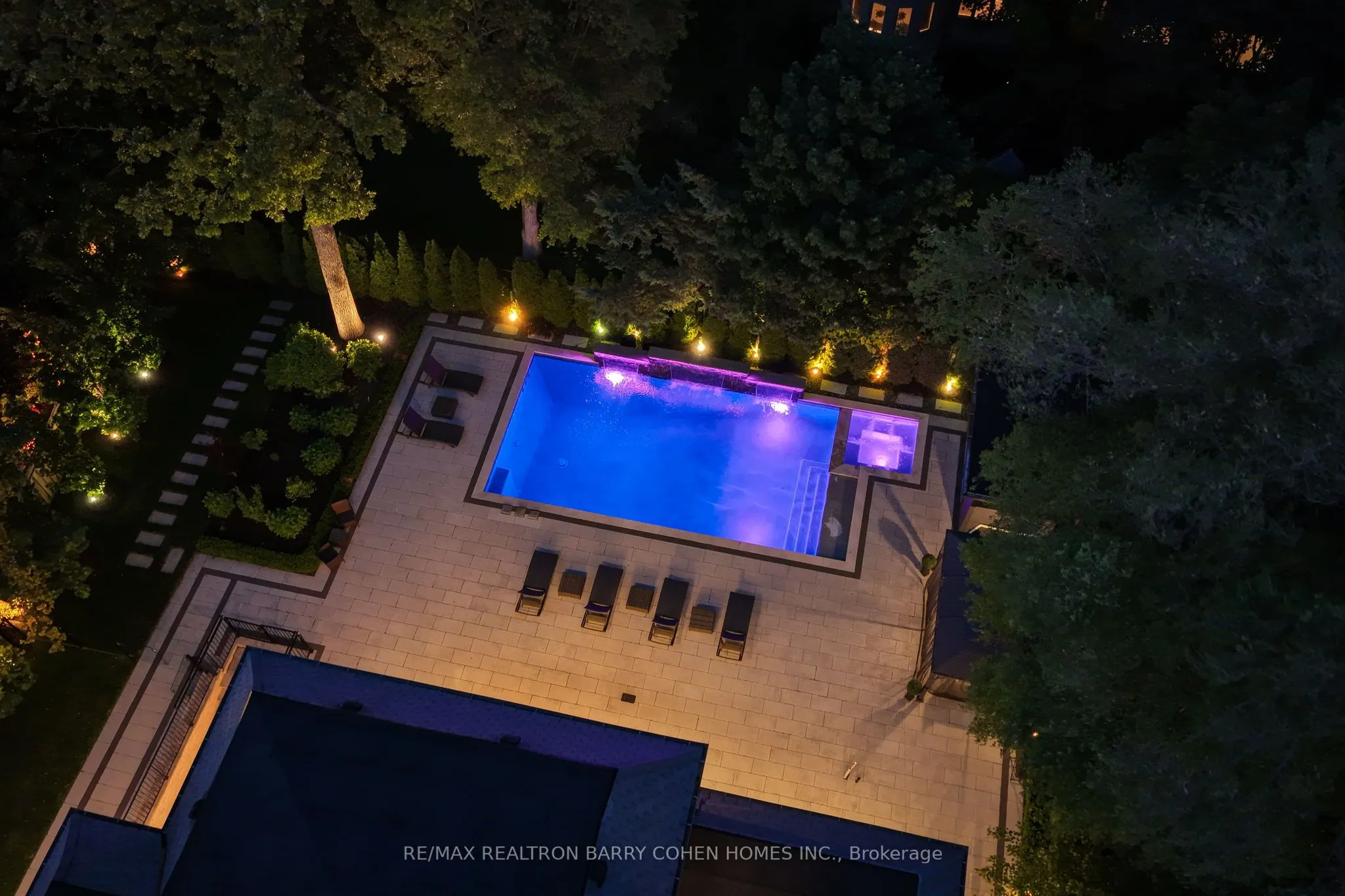 23 Lauderdale Drive