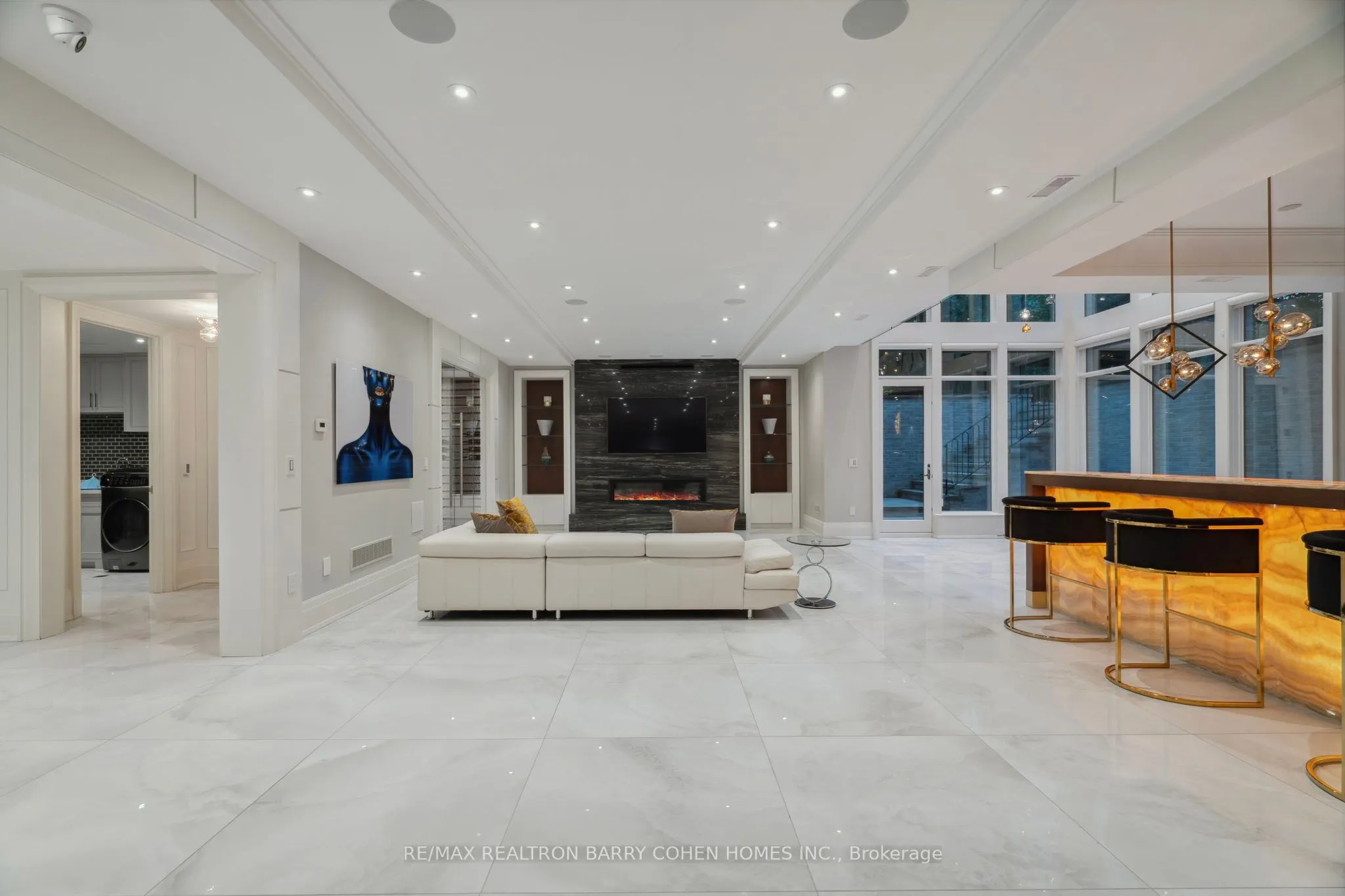 23 Lauderdale Drive