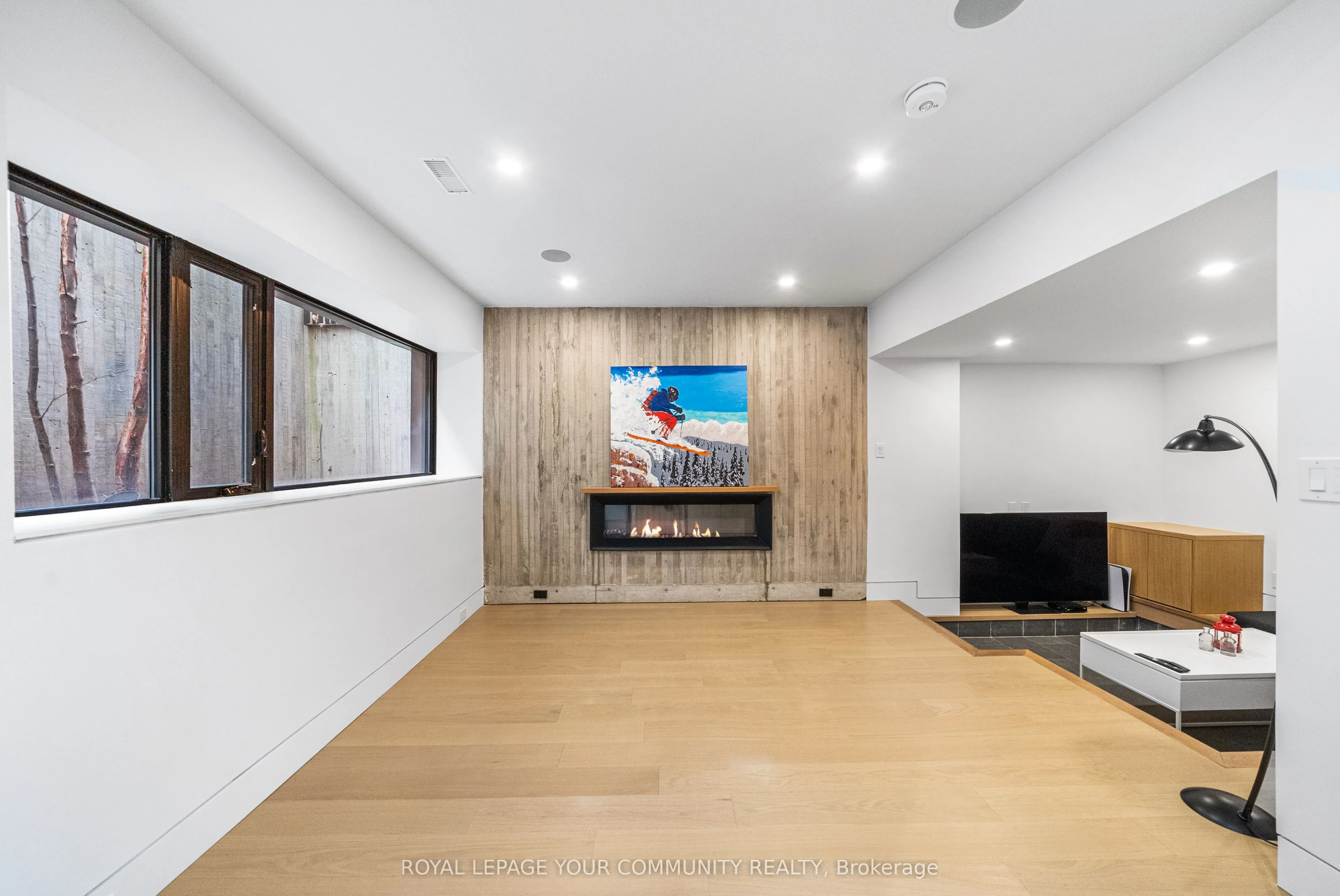 296 Elm Road