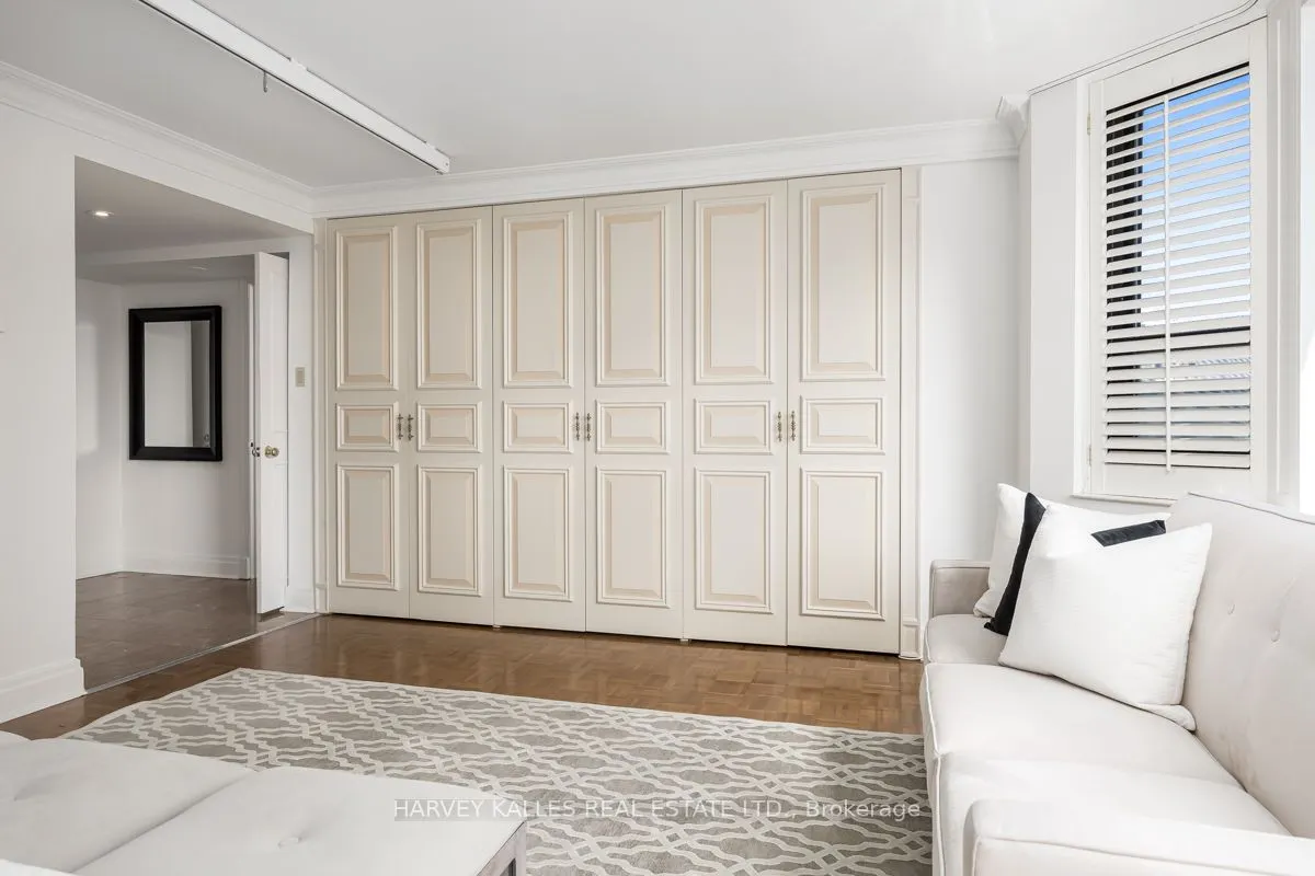 1166 Bay Street, #2103