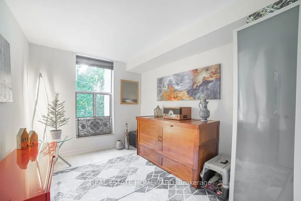 20 Fashion Roseway #415