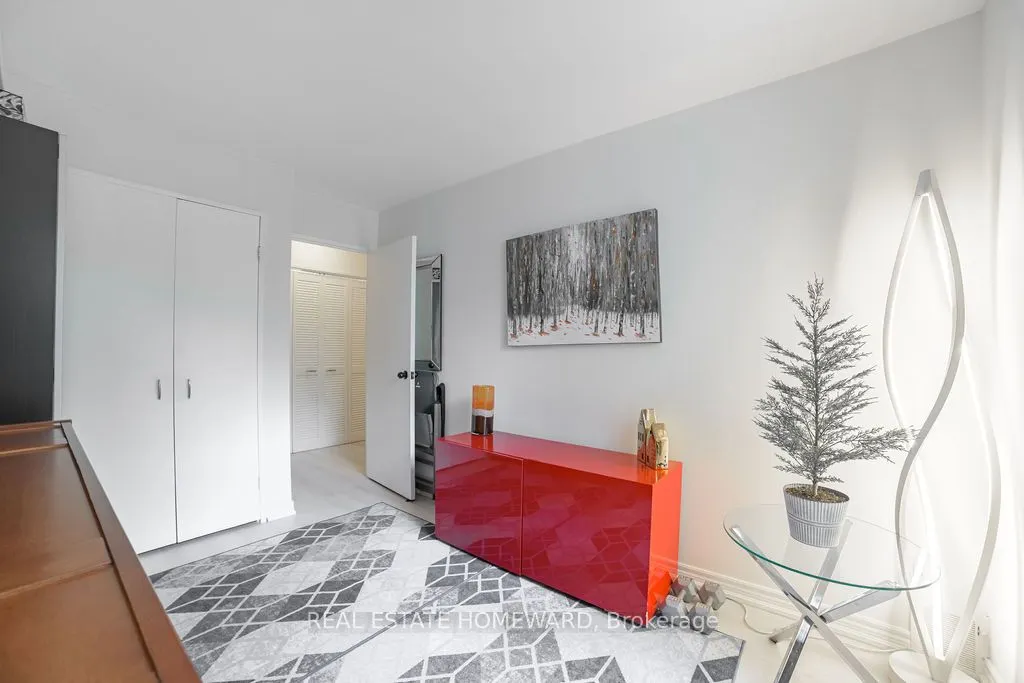 20 Fashion Roseway #415