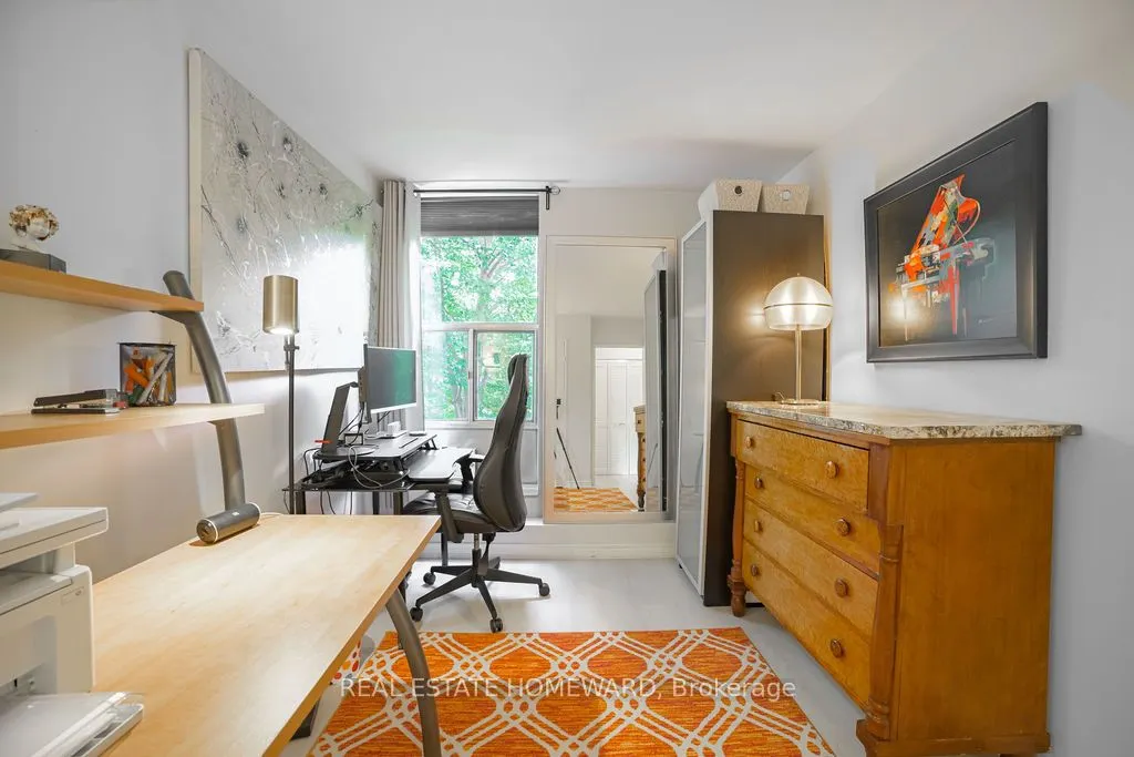 20 Fashion Roseway #415