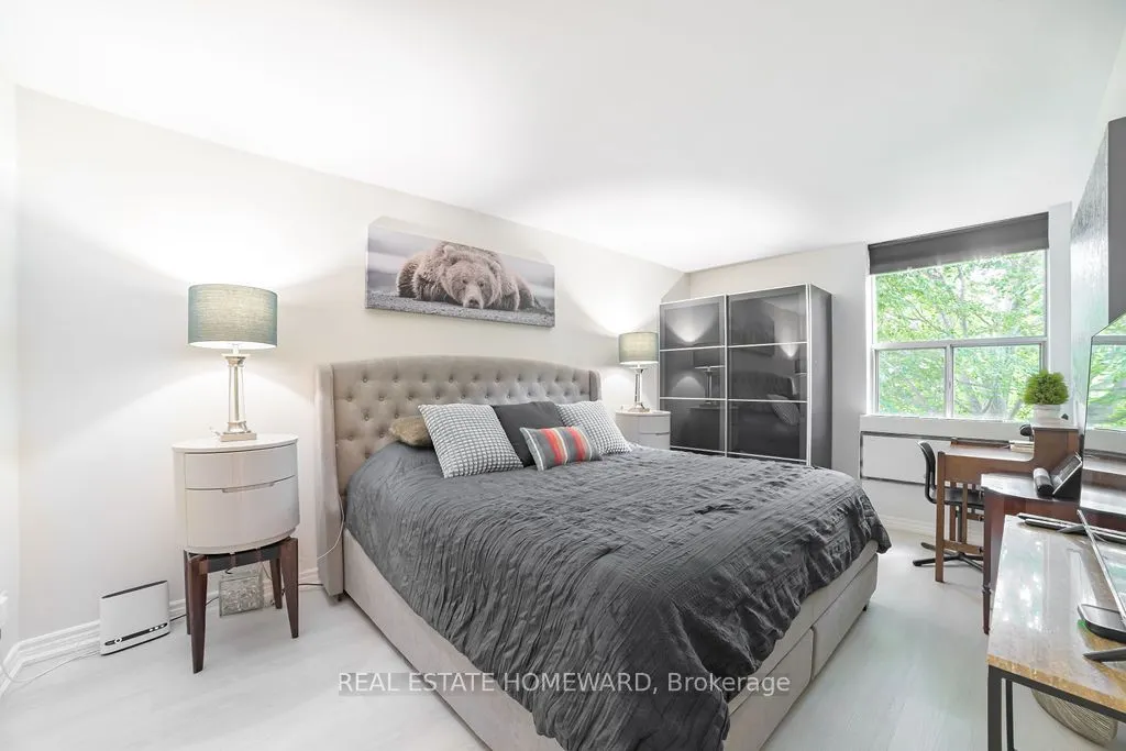 20 Fashion Roseway #415
