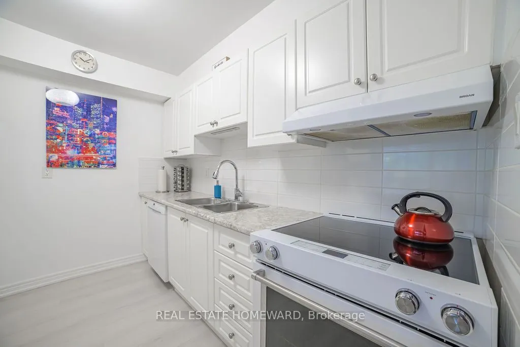 20 Fashion Roseway #415