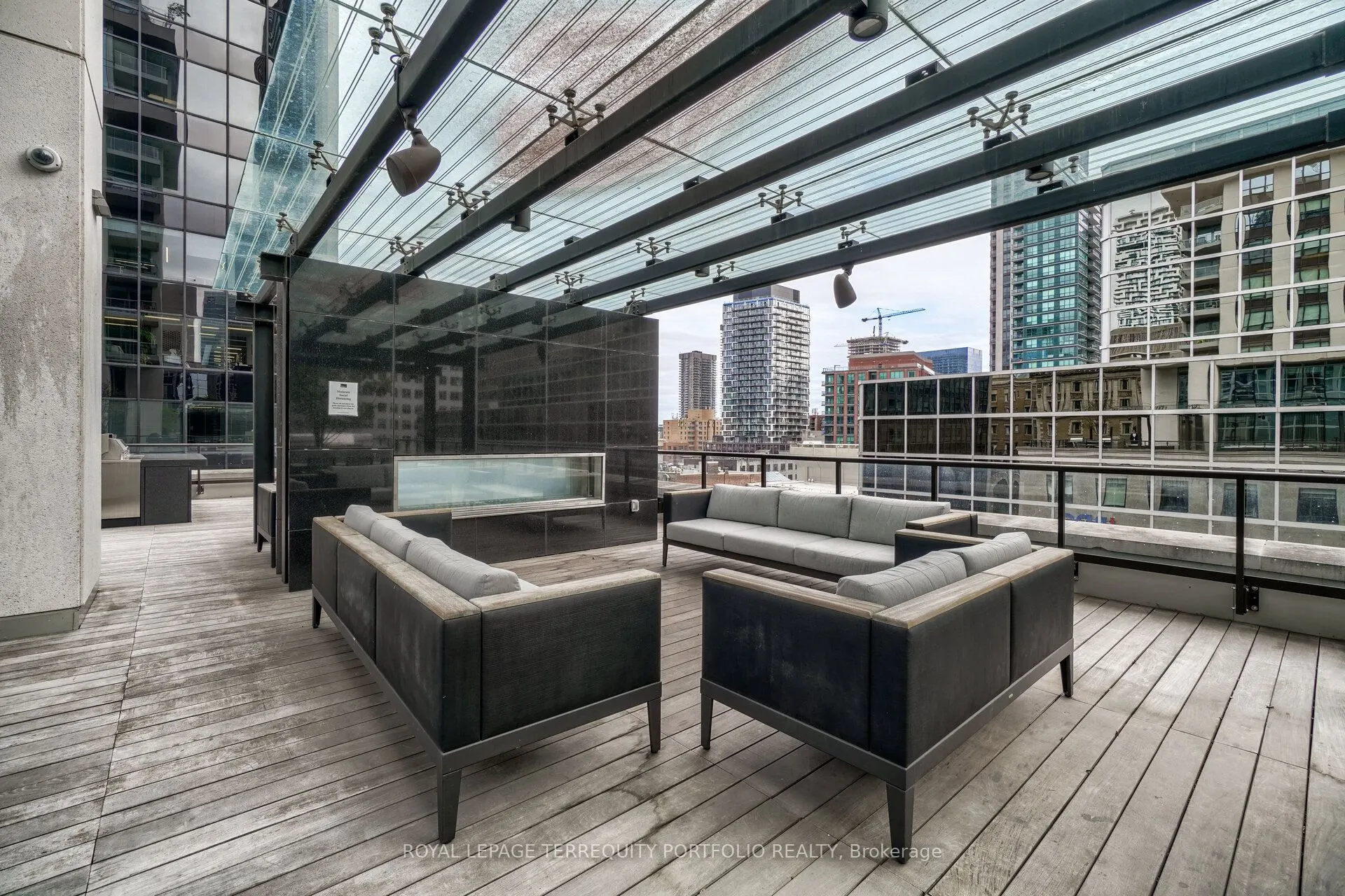 88 Scott Street, #2509