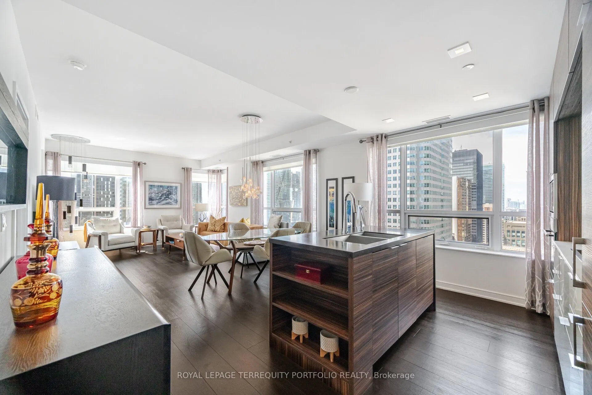 88 Scott Street, #2509