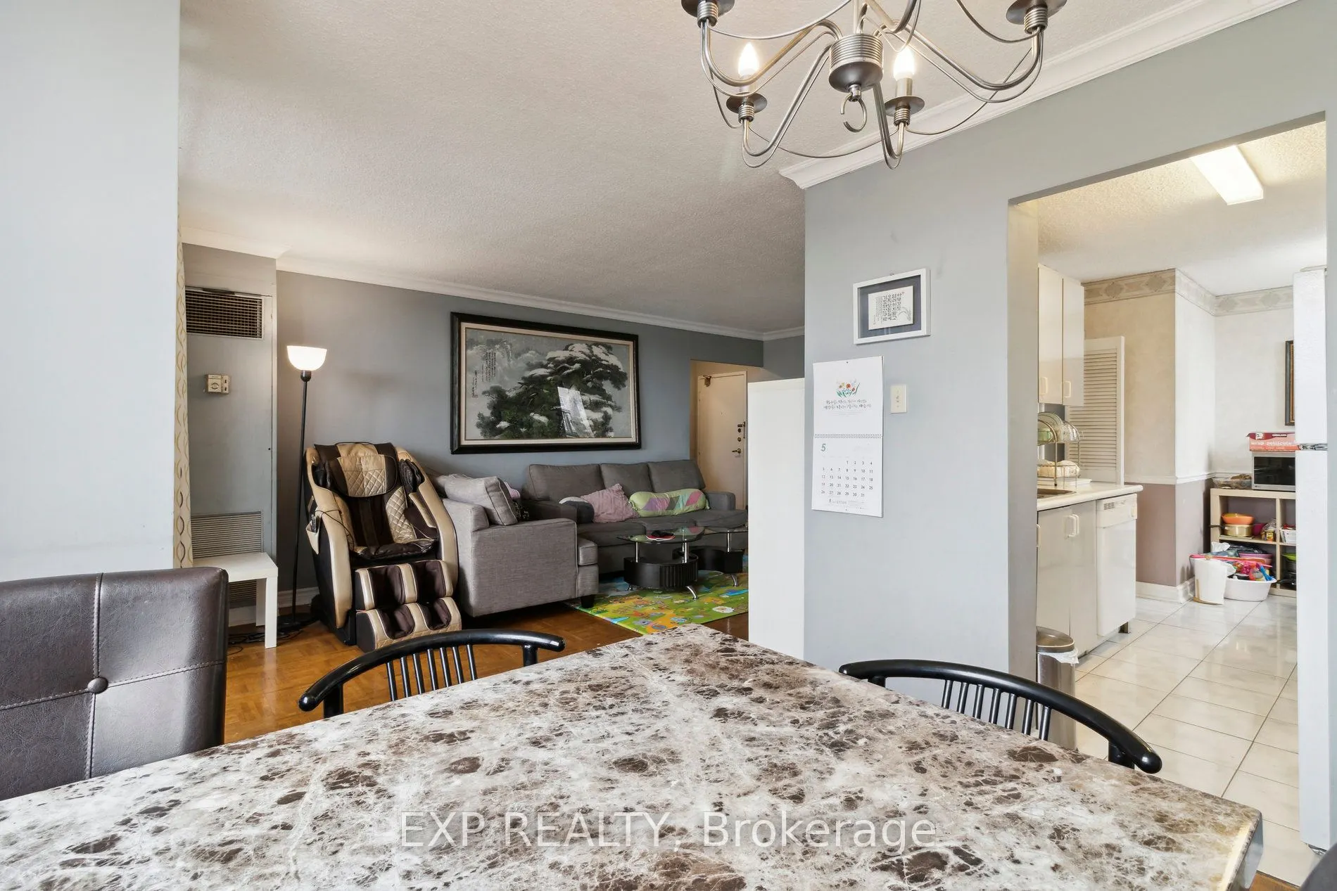 205 Hilda Avenue, #510