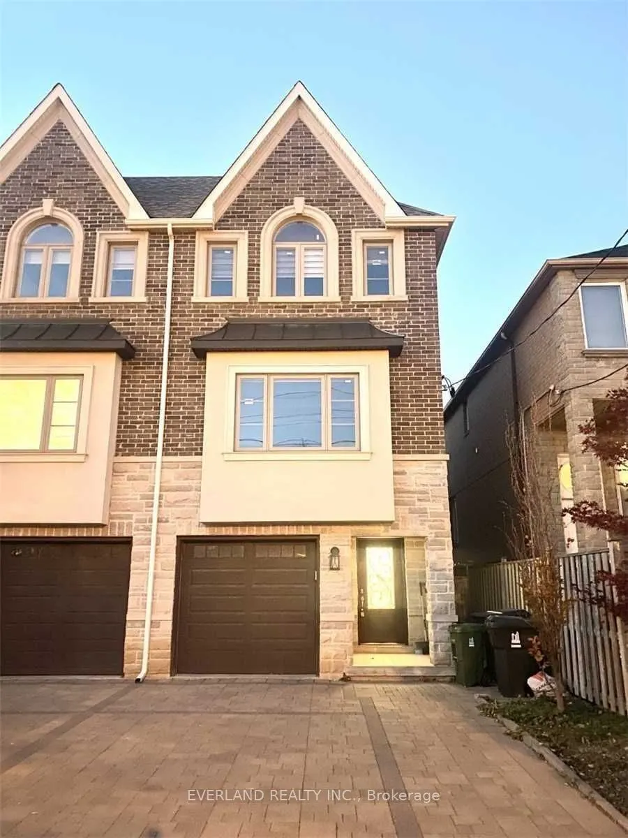 160B Finch Avenue E