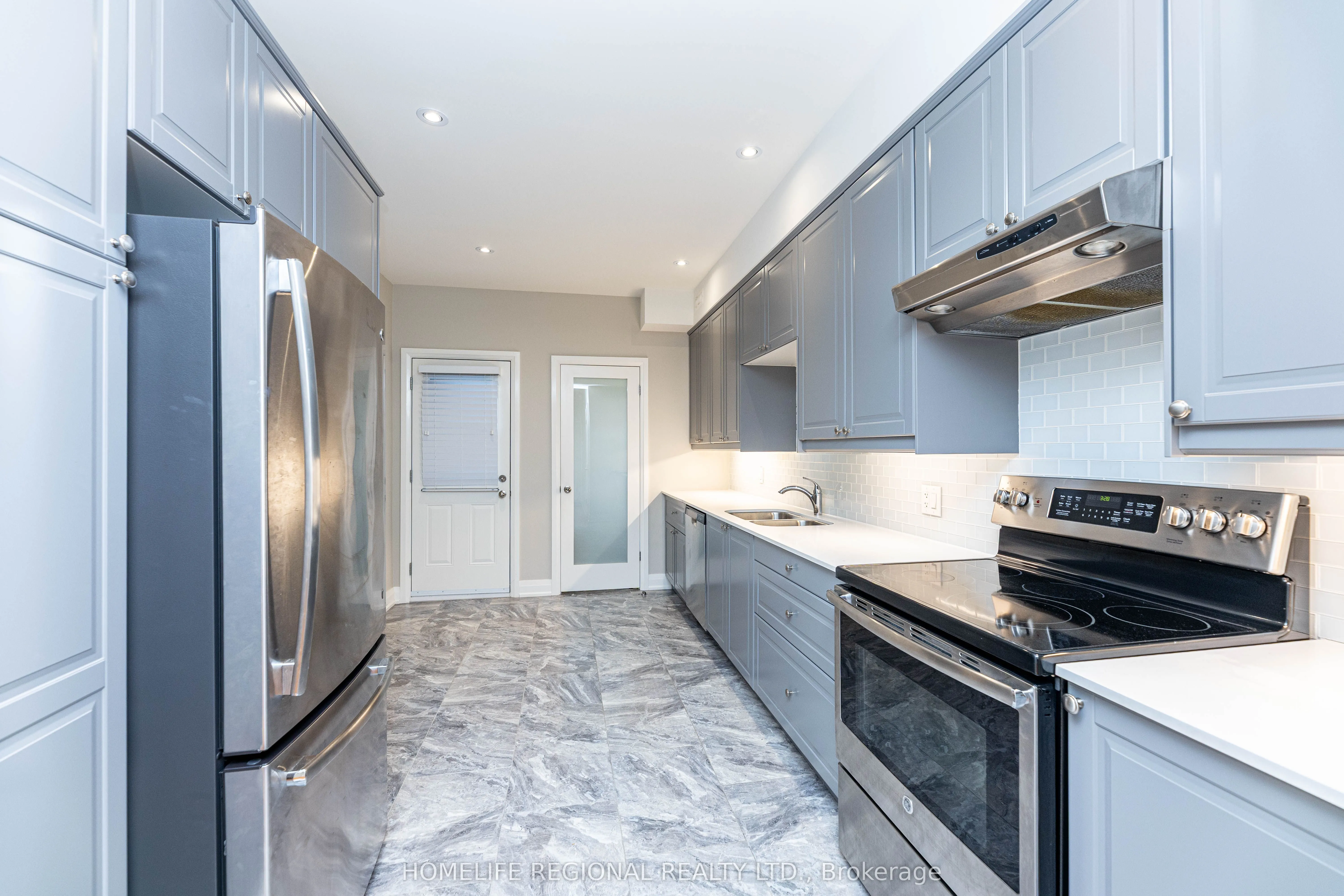 204 Roxton Road
