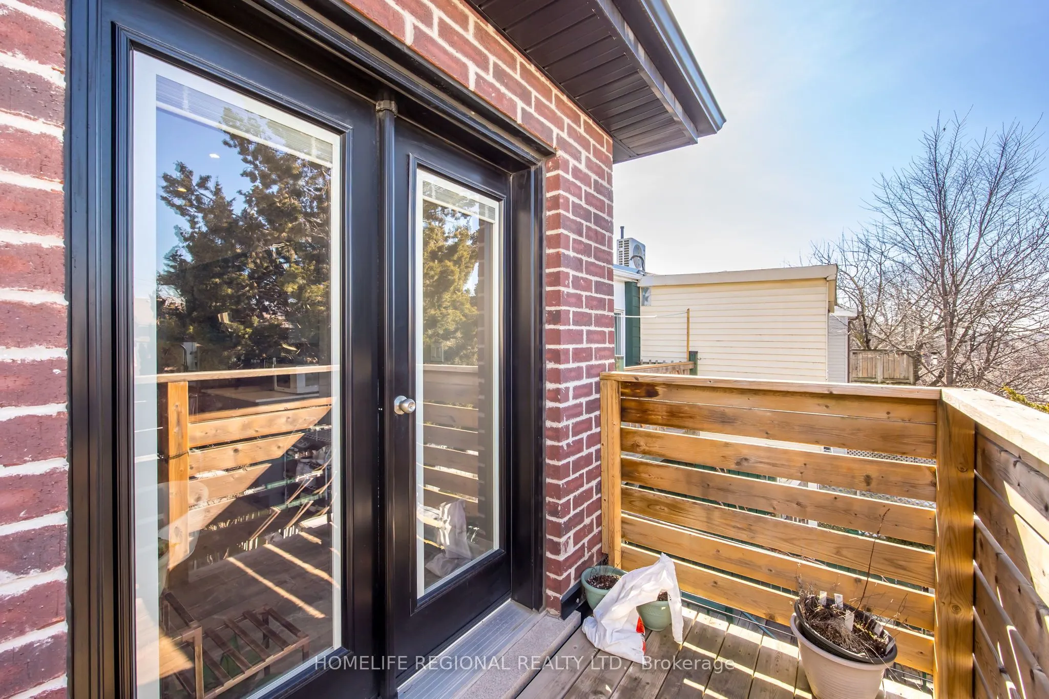204 Roxton Road
