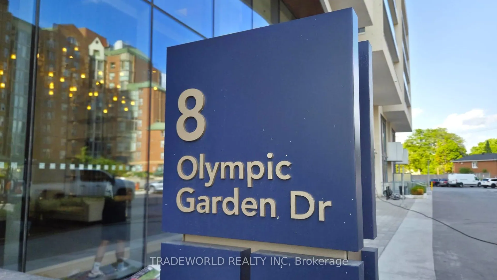8 Olympic Garden Drive, #S1811