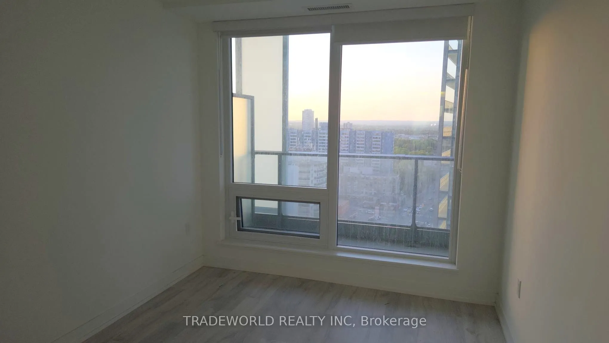 8 Olympic Garden Drive, #S1811
